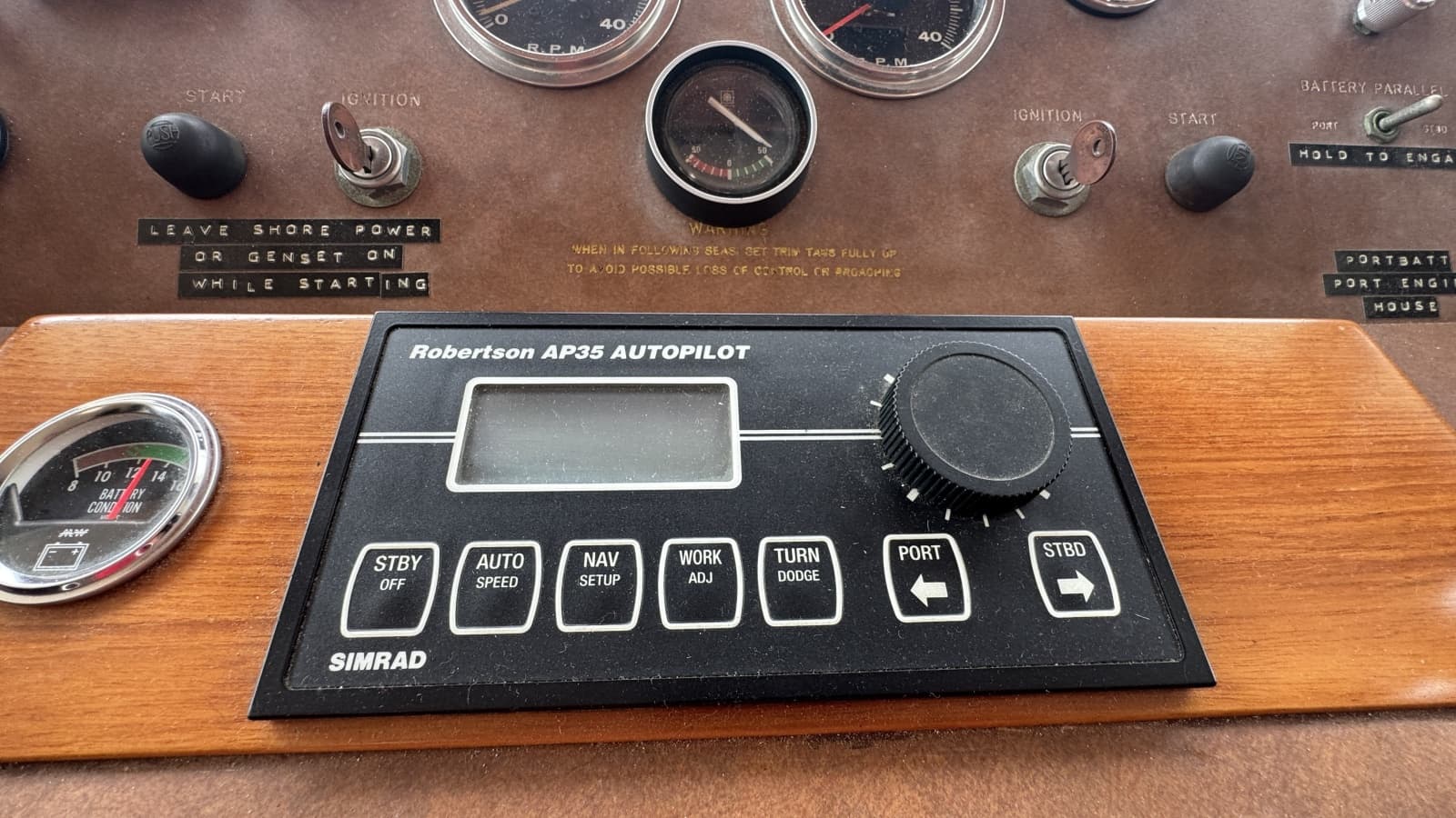 1985 Hatteras 53 Extended Deckhouse - Photo 33