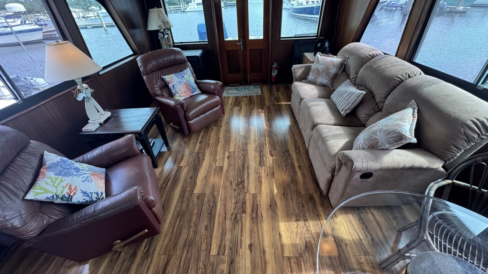 1985 Hatteras 53 Extended Deckhouse - Photo 22