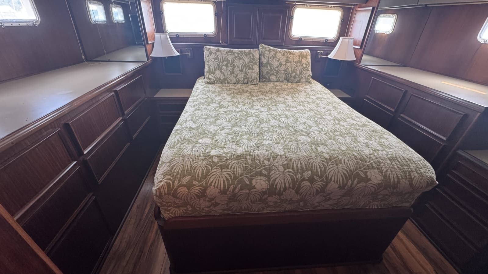 1985 Hatteras 53 Extended Deckhouse - Photo 61