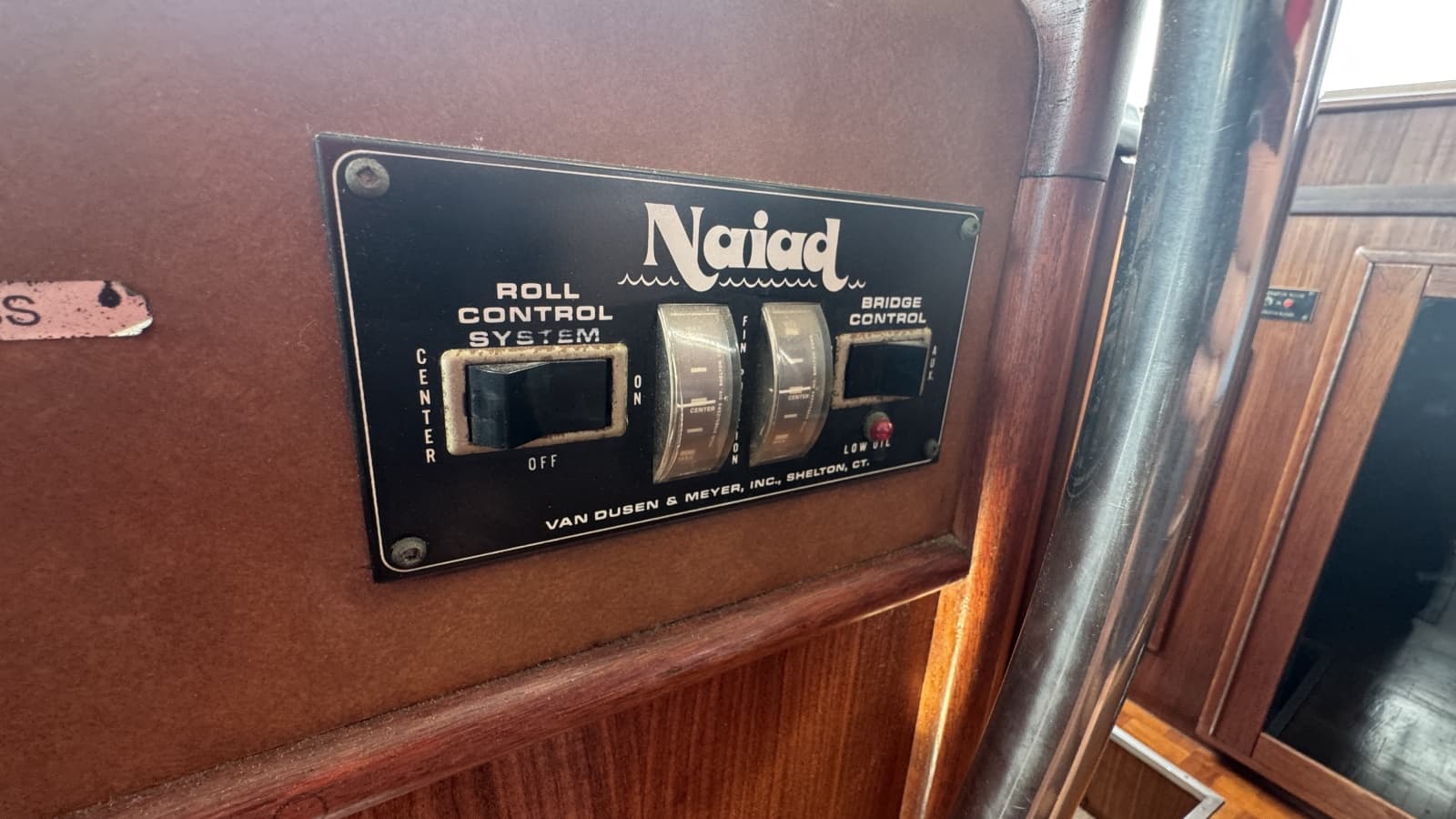 1985 Hatteras 53 Extended Deckhouse - Photo 31