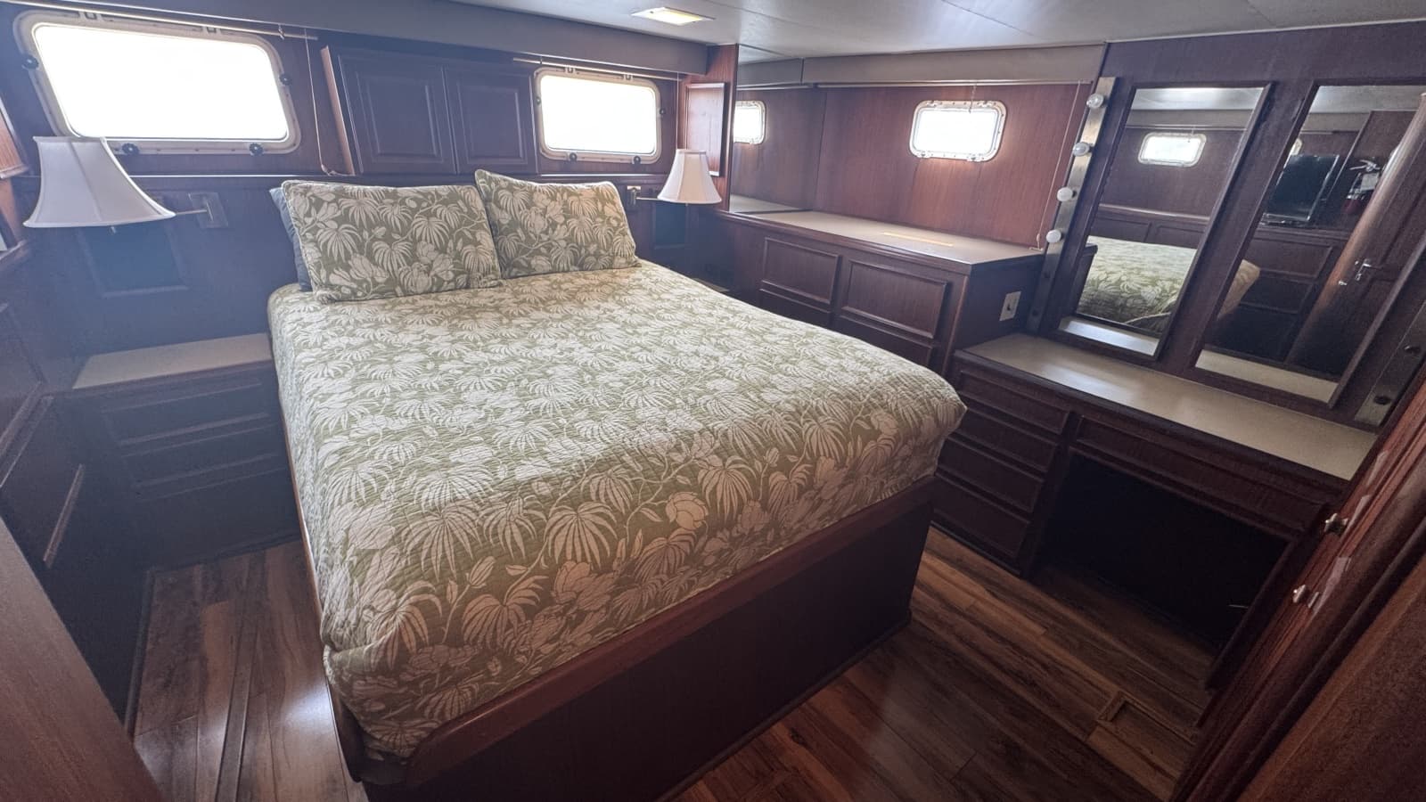 1985 Hatteras 53 Extended Deckhouse - Photo 62