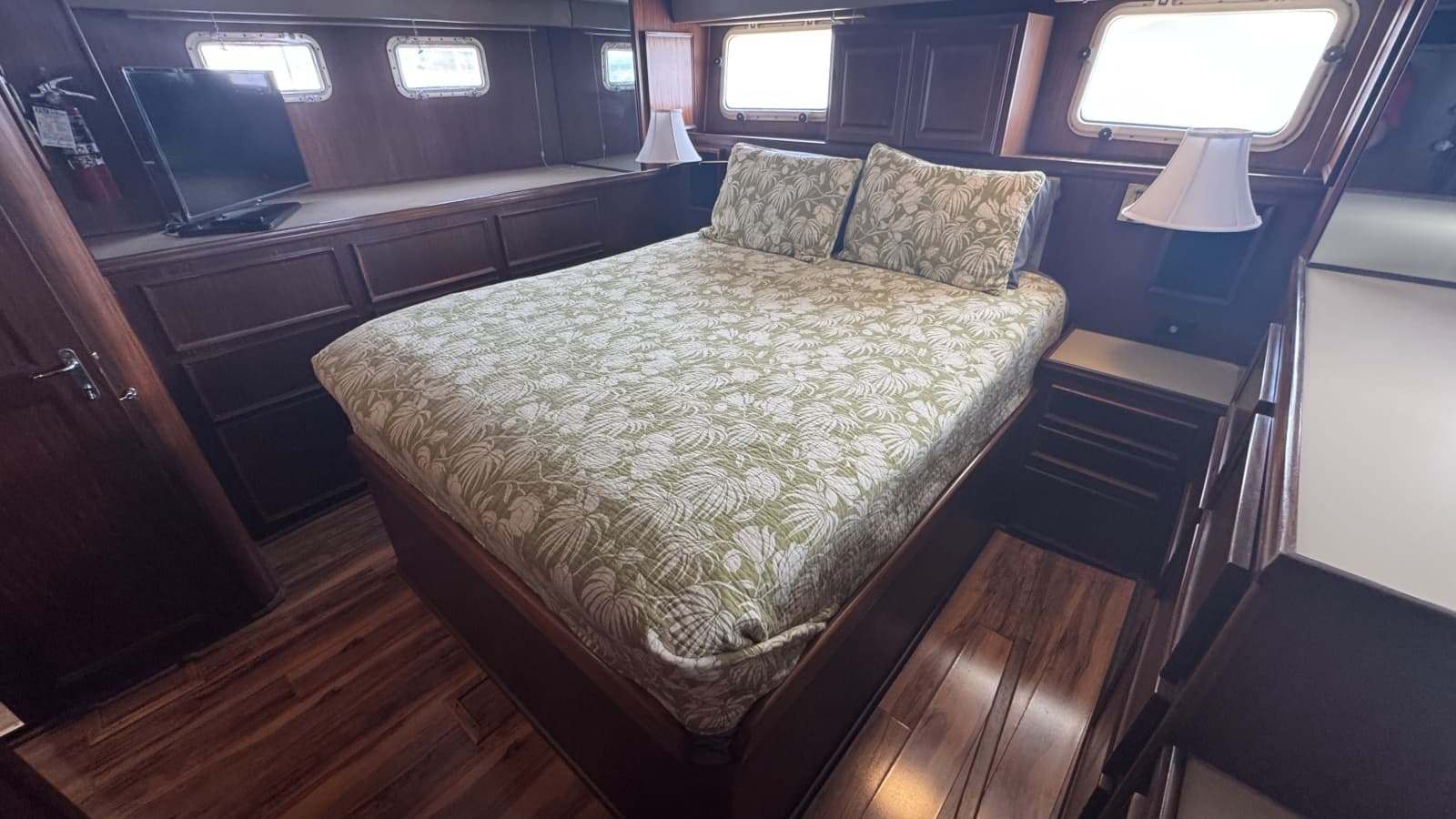 1985 Hatteras 53 Extended Deckhouse - Photo 63