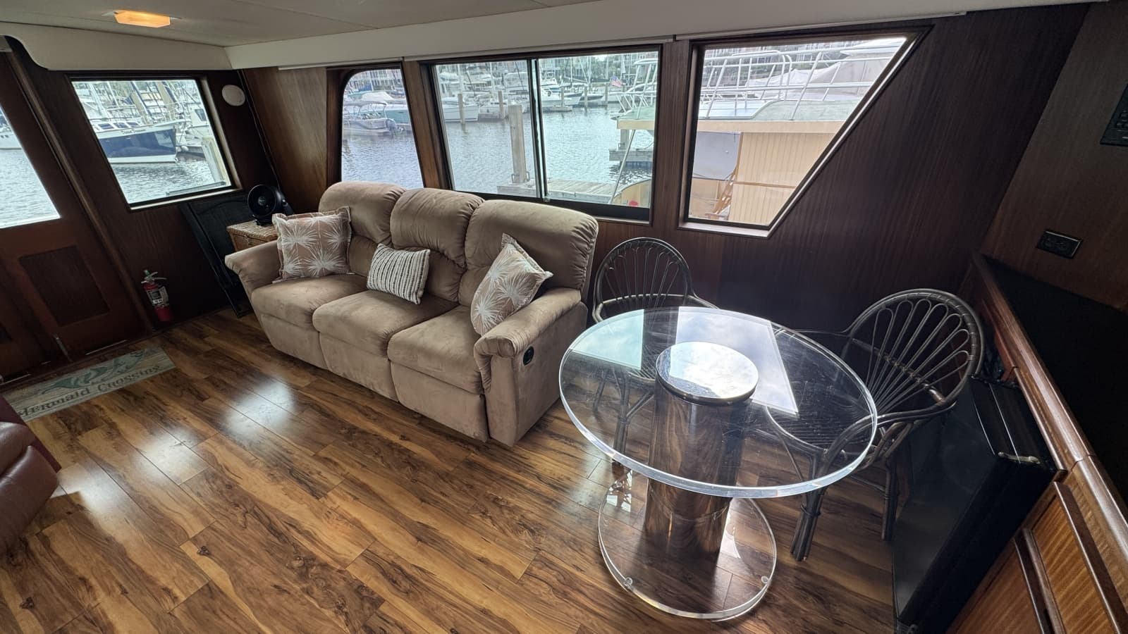 1985 Hatteras 53 Extended Deckhouse - Photo 20