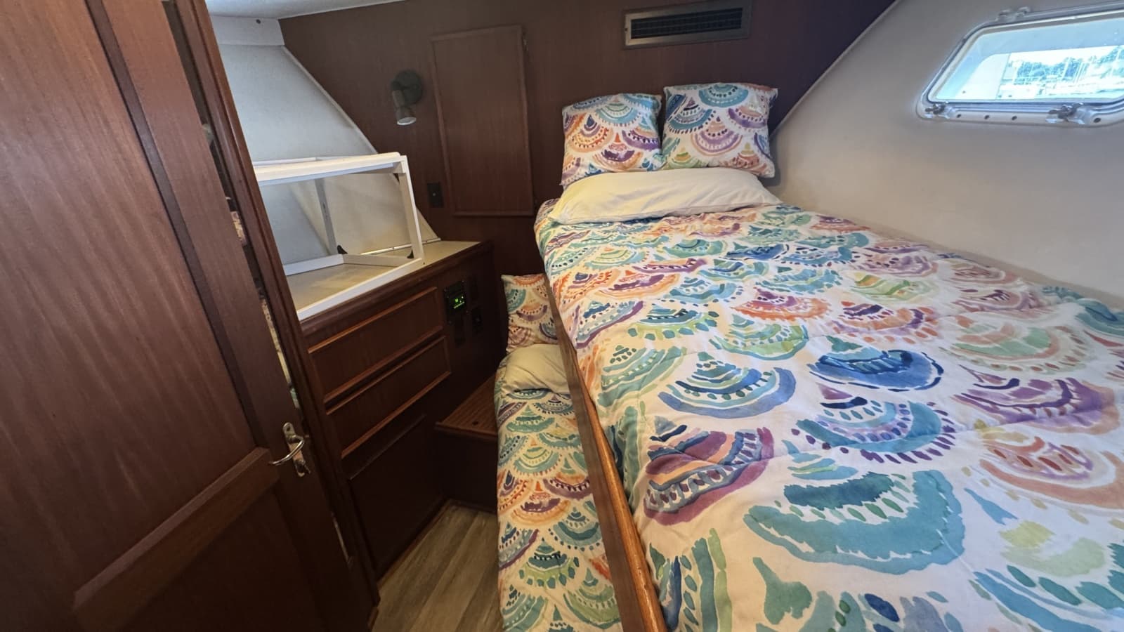 1985 Hatteras 53 Extended Deckhouse - Photo 48