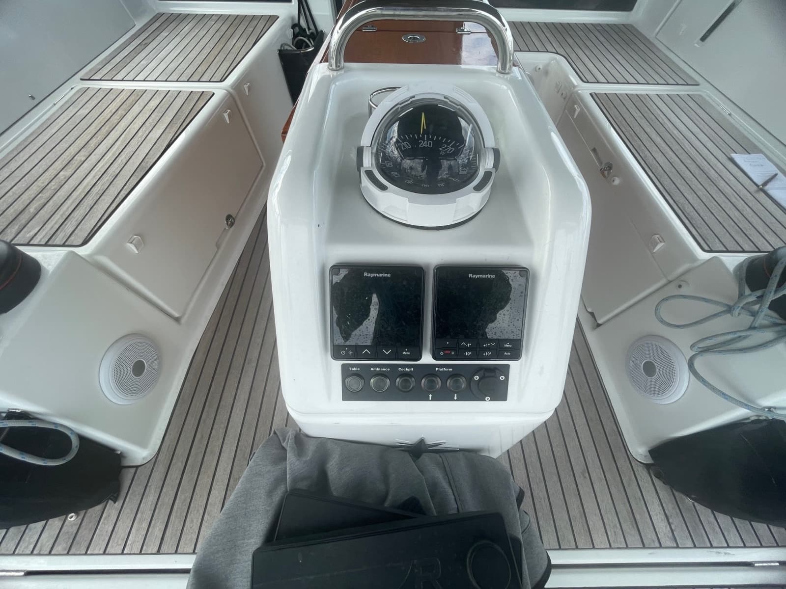 2022 Jeanneau 440 - Photo 17