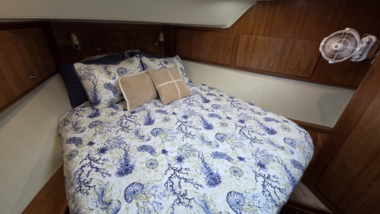2007 Navigator 5400 - Photo 39