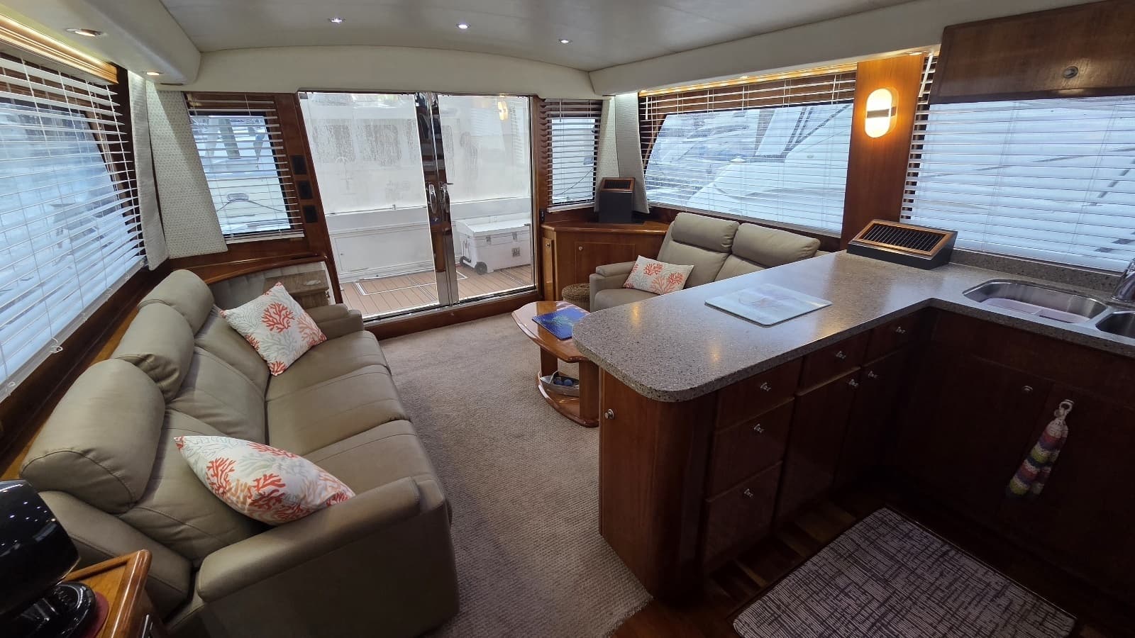 2007 Navigator 5400 - Photo 16