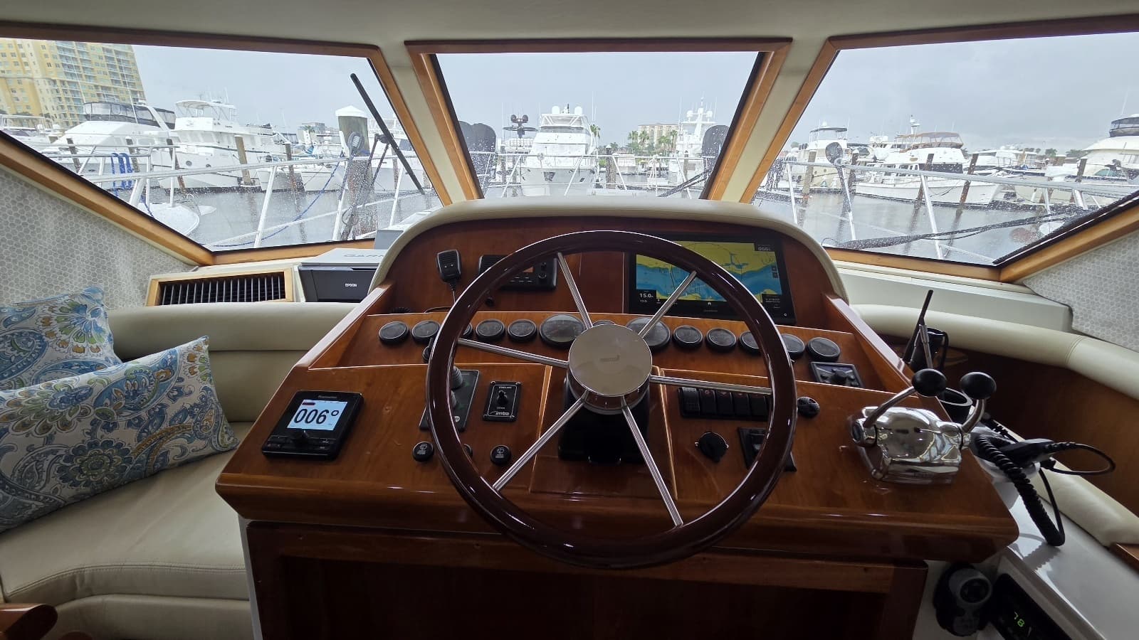 2007 Navigator 5400 - Photo 24