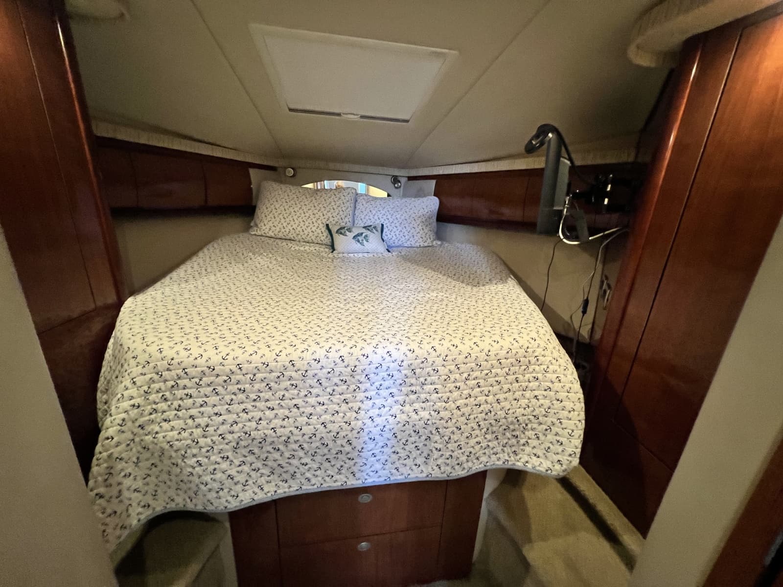 2006 Sea Ray 440 Sundancer - Photo 22