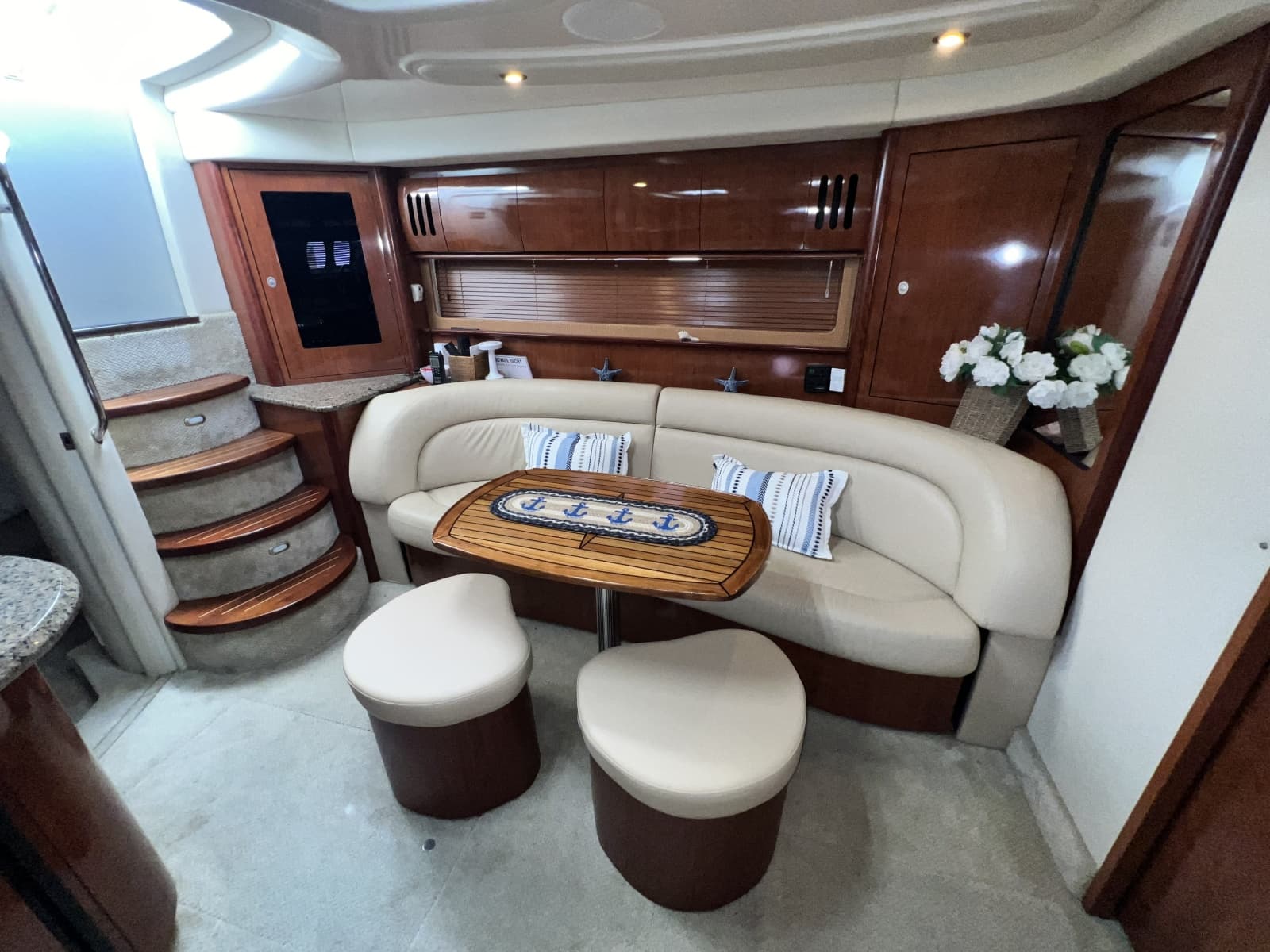 2006 Sea Ray 440 Sundancer - Photo 26