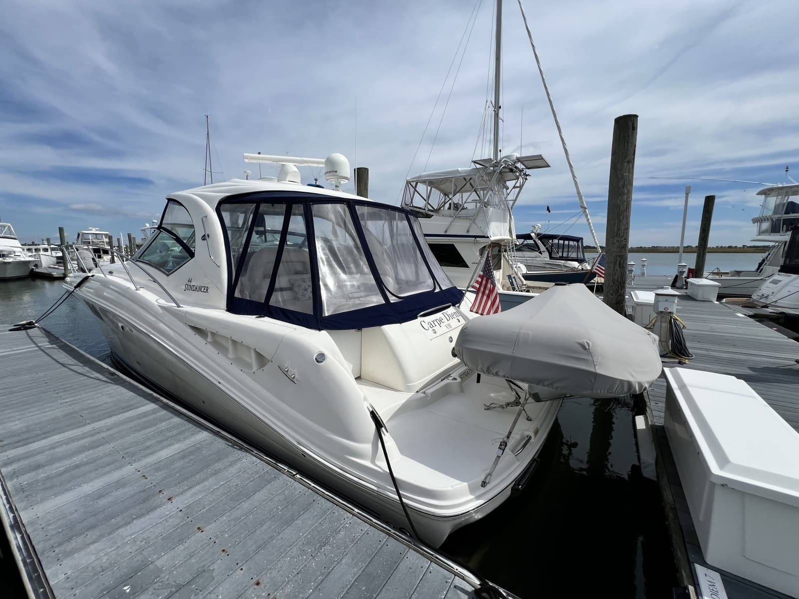 2006 Sea Ray 440 Sundancer - Photo 1