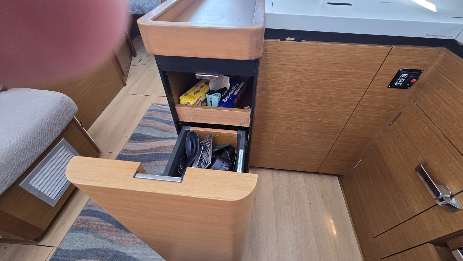 2020 Jeanneau Sun Odyssey 410 - Photo 49