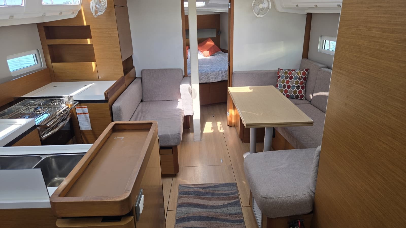 2020 Jeanneau Sun Odyssey 410 - Photo 25
