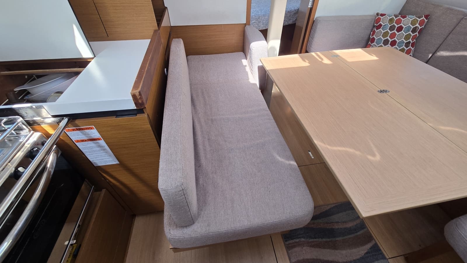 2020 Jeanneau Sun Odyssey 410 - Photo 40
