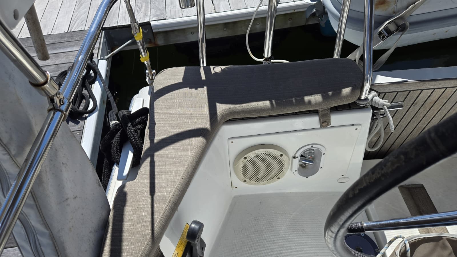 2020 Jeanneau Sun Odyssey 410 - Photo 10