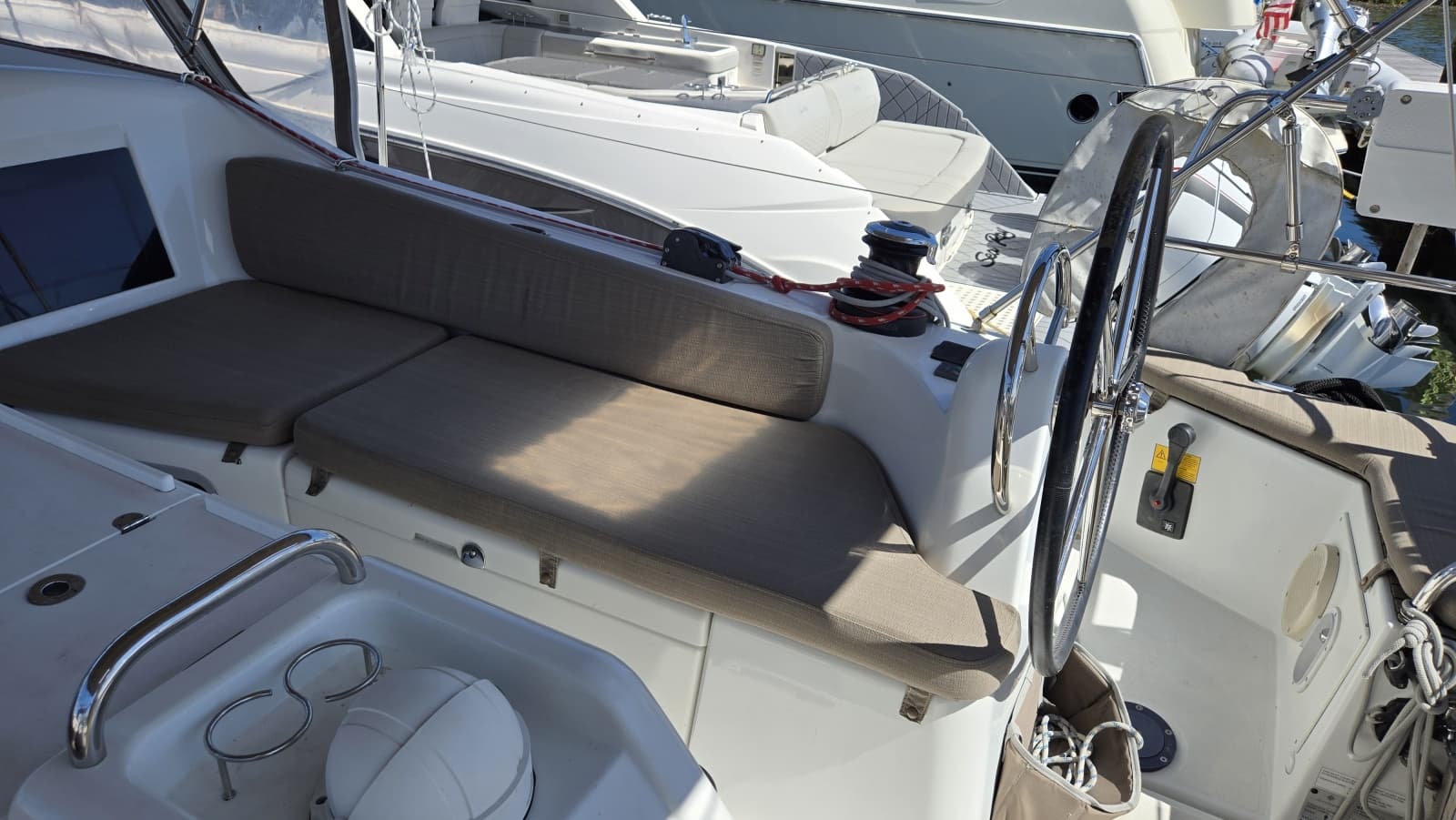 2020 Jeanneau Sun Odyssey 410 - Photo 12