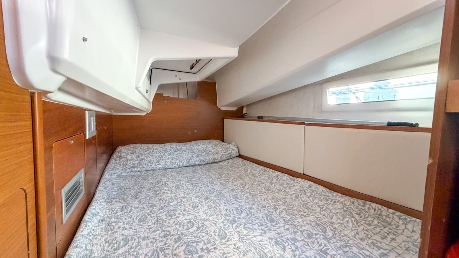 2020 Jeanneau Sun Odyssey 410 - Photo 27