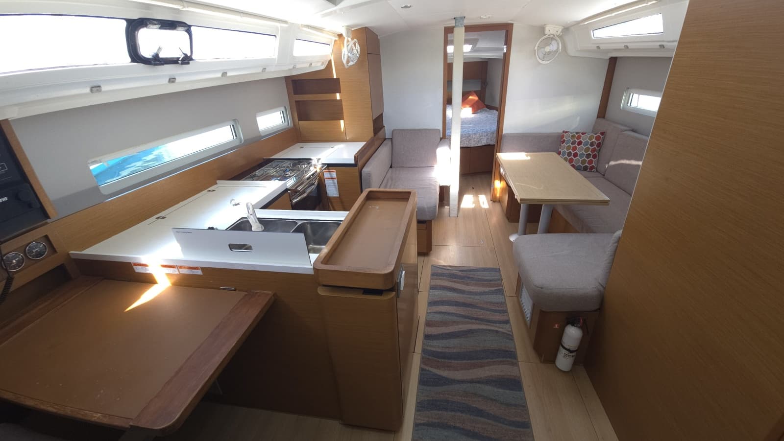 2020 Jeanneau Sun Odyssey 410 - Photo 28