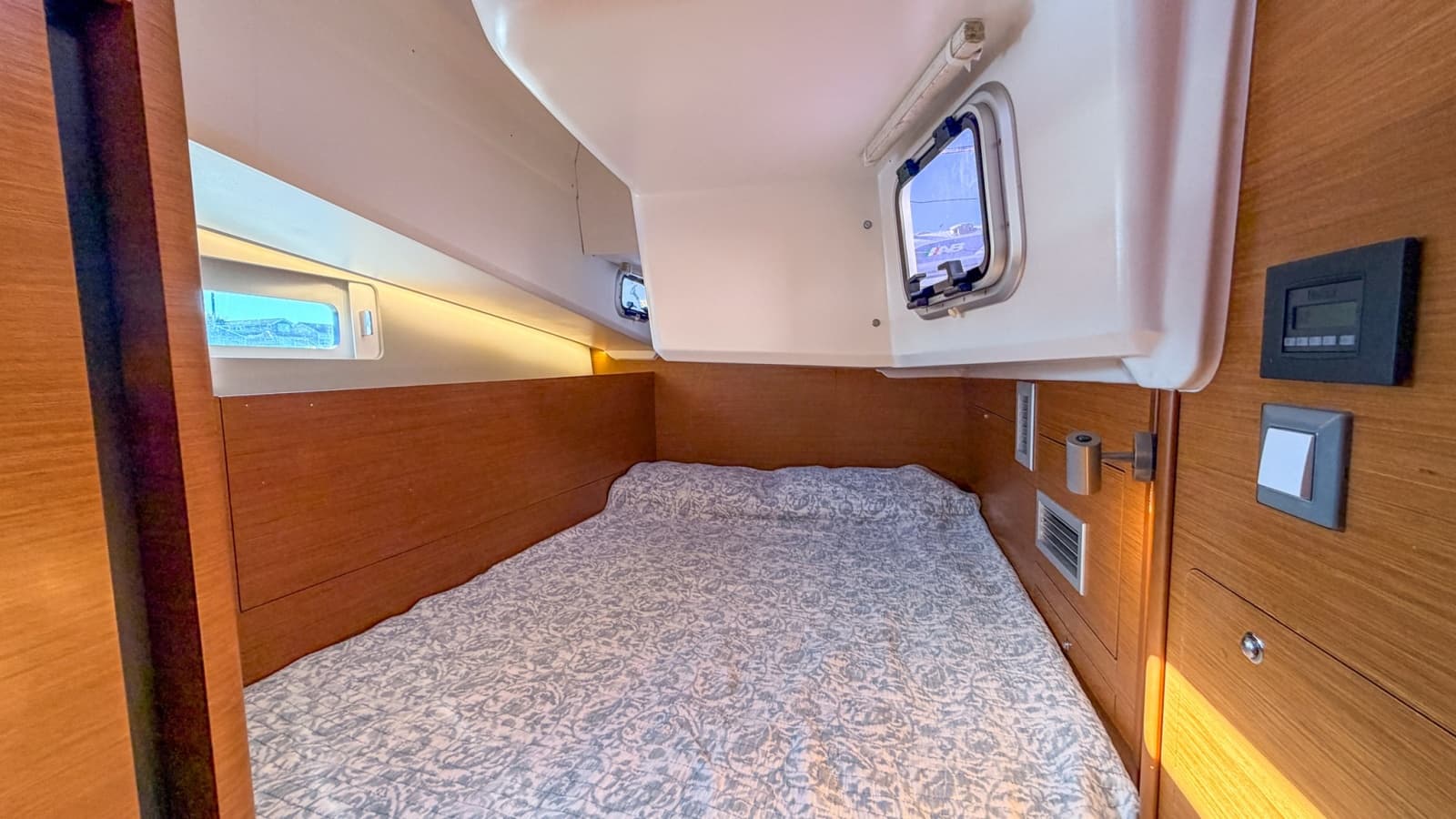 2020 Jeanneau Sun Odyssey 410 - Photo 25