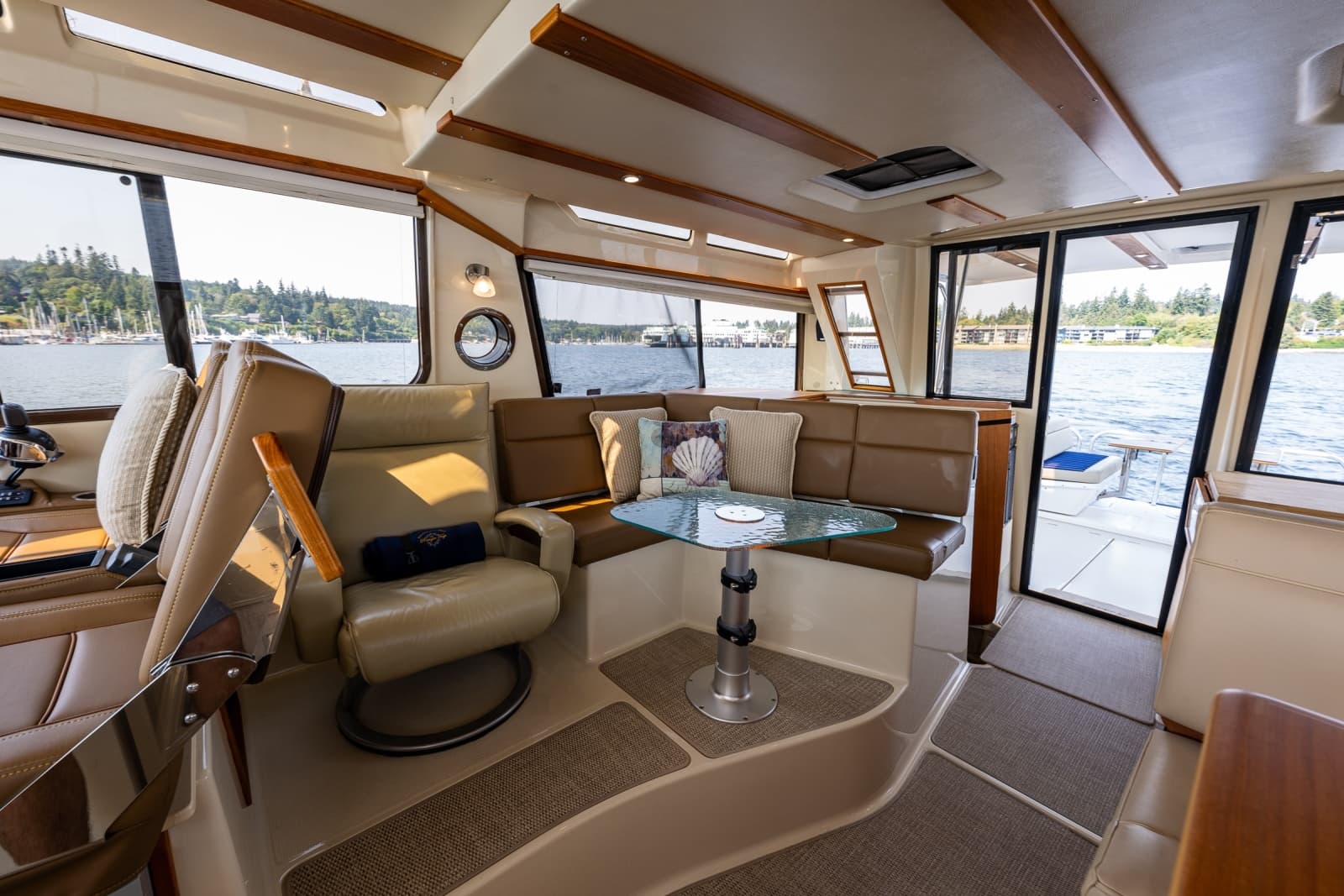 2020 Ranger Tugs 41 CB - Photo 25