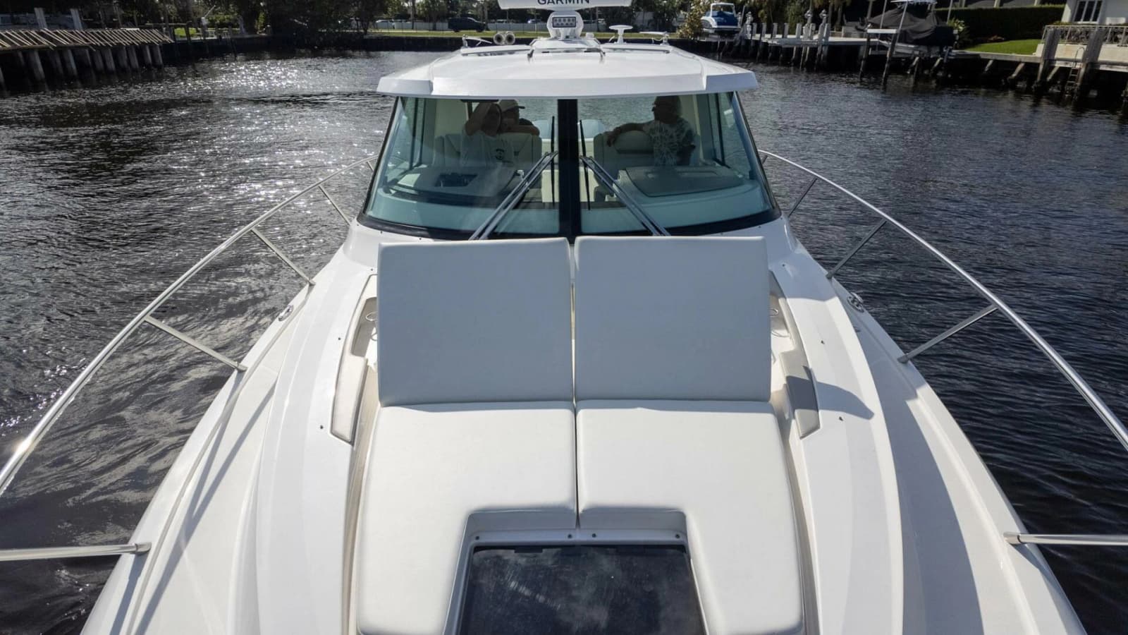2022 Tiara Yachts 43 LE - Photo 48