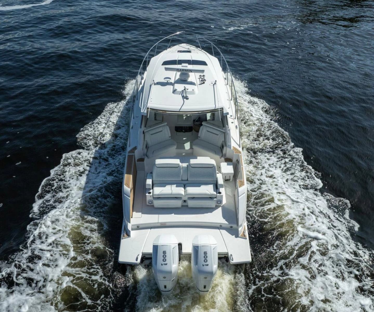 2022 Tiara Yachts 43 LE - Photo 3