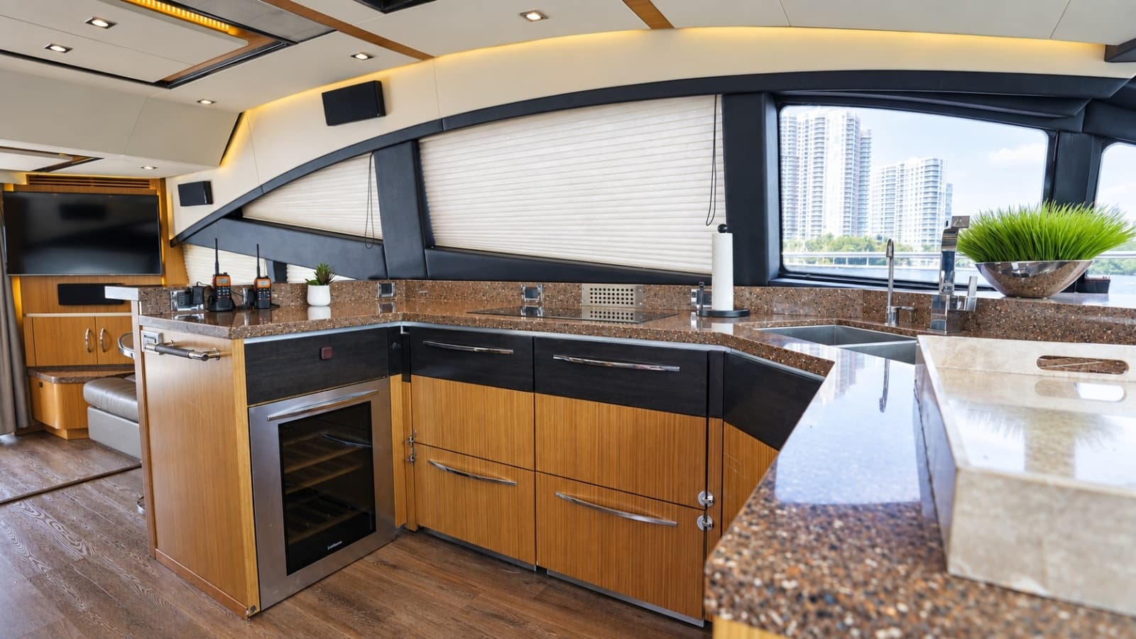 2016 Sea Ray L650 Fly - Photo 22
