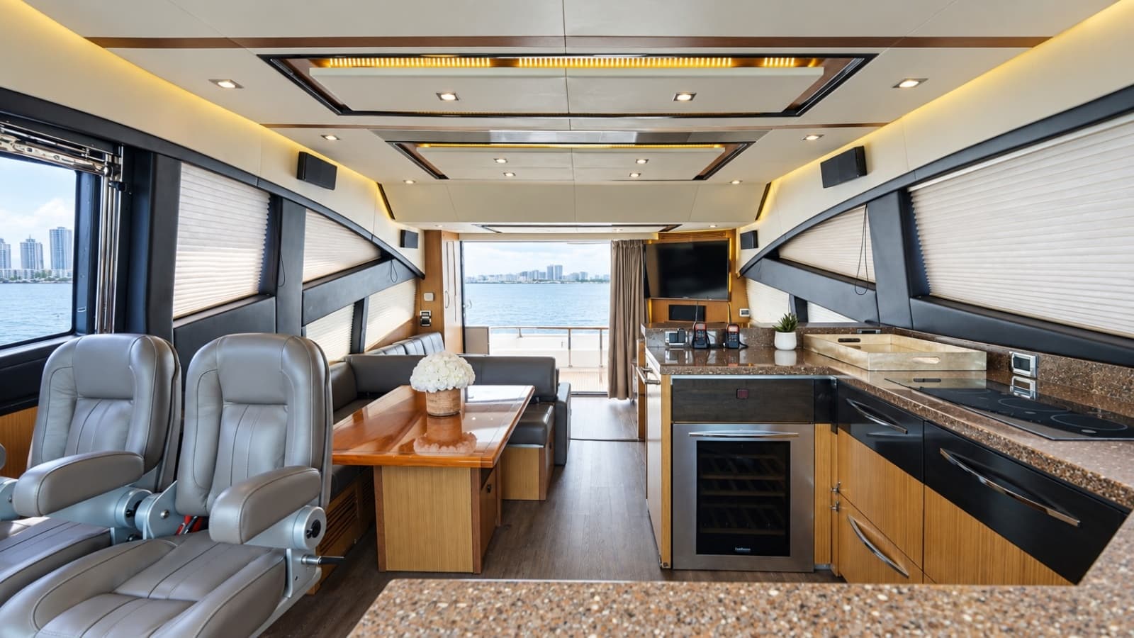 2016 Sea Ray L650 Fly - Photo 23
