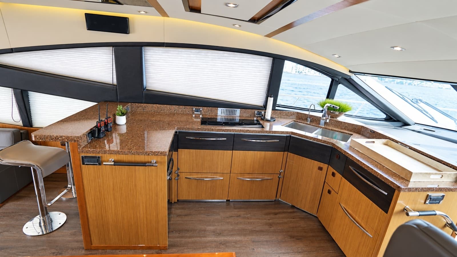 2016 Sea Ray L650 Fly - Photo 20