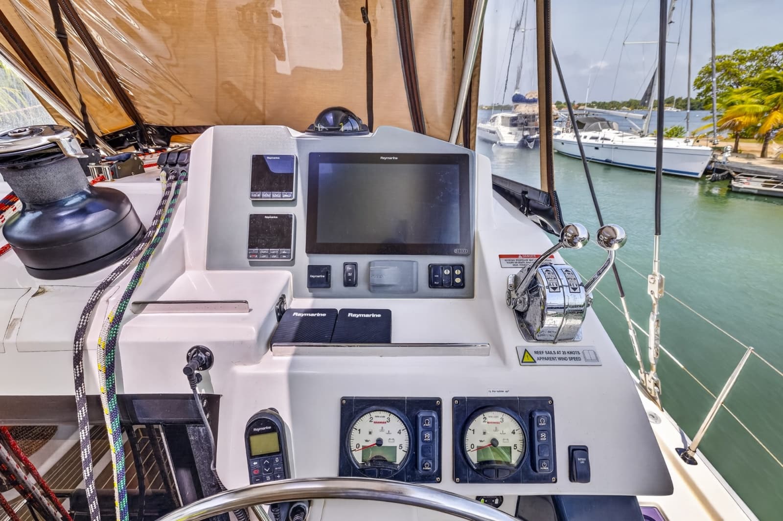 2022 Leopard 50 - Photo 25