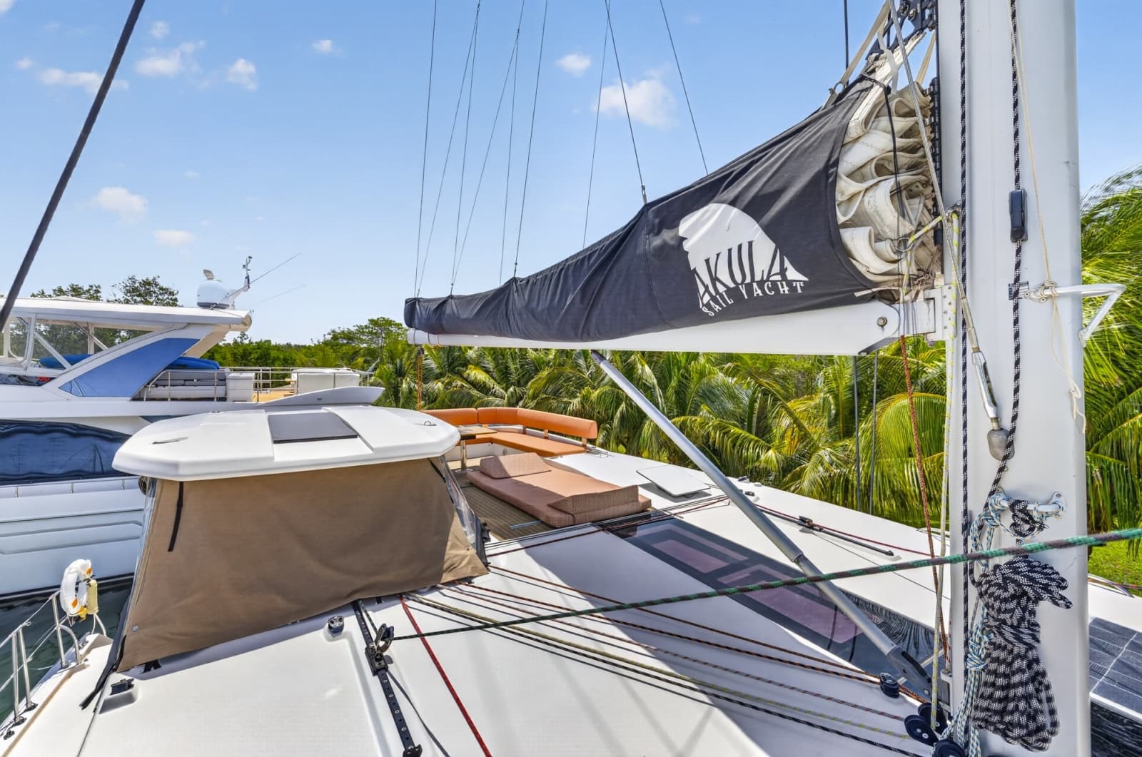 2022 Leopard 50 - Photo 33