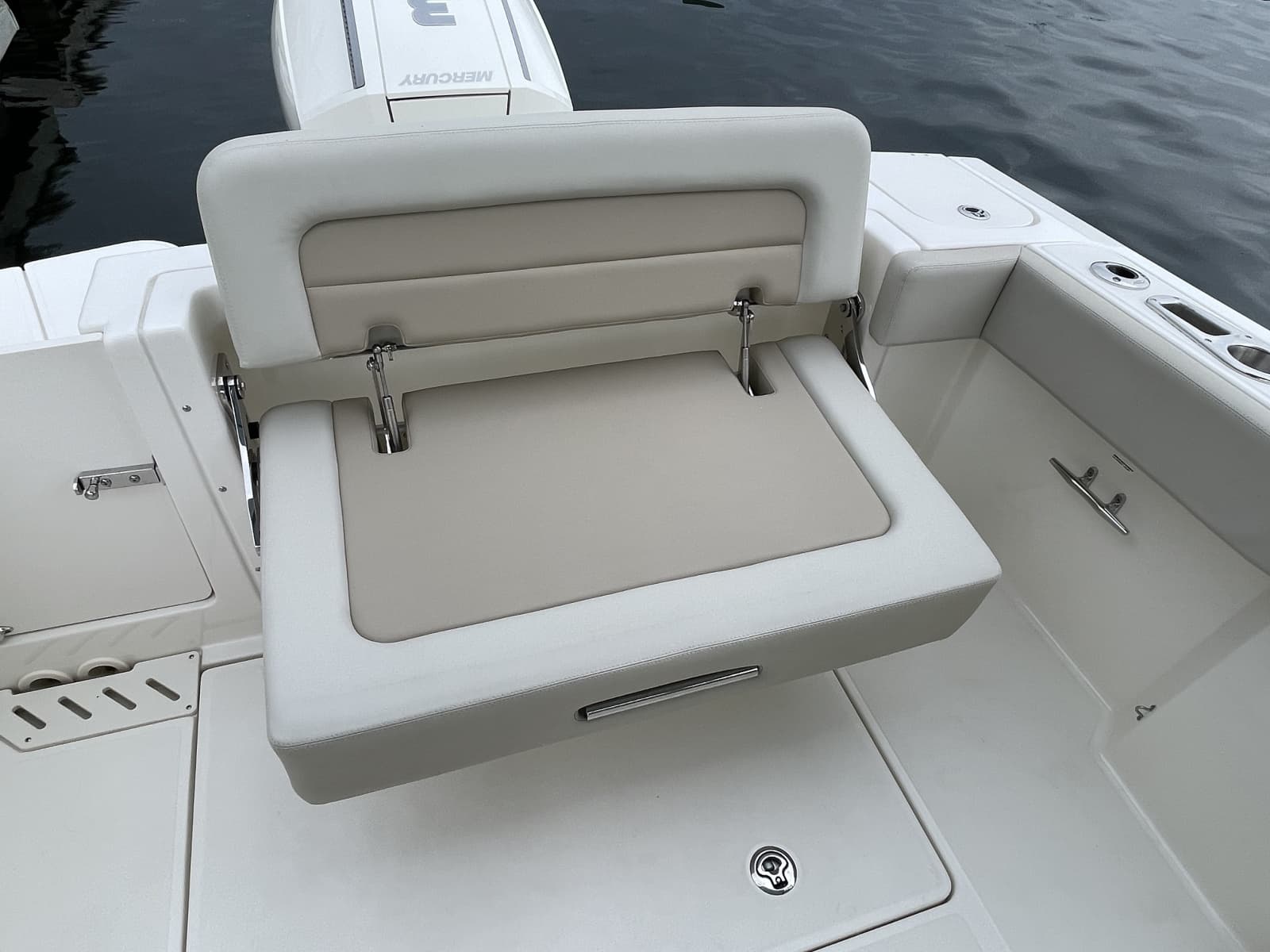 2023 Boston Whaler  - Photo 74