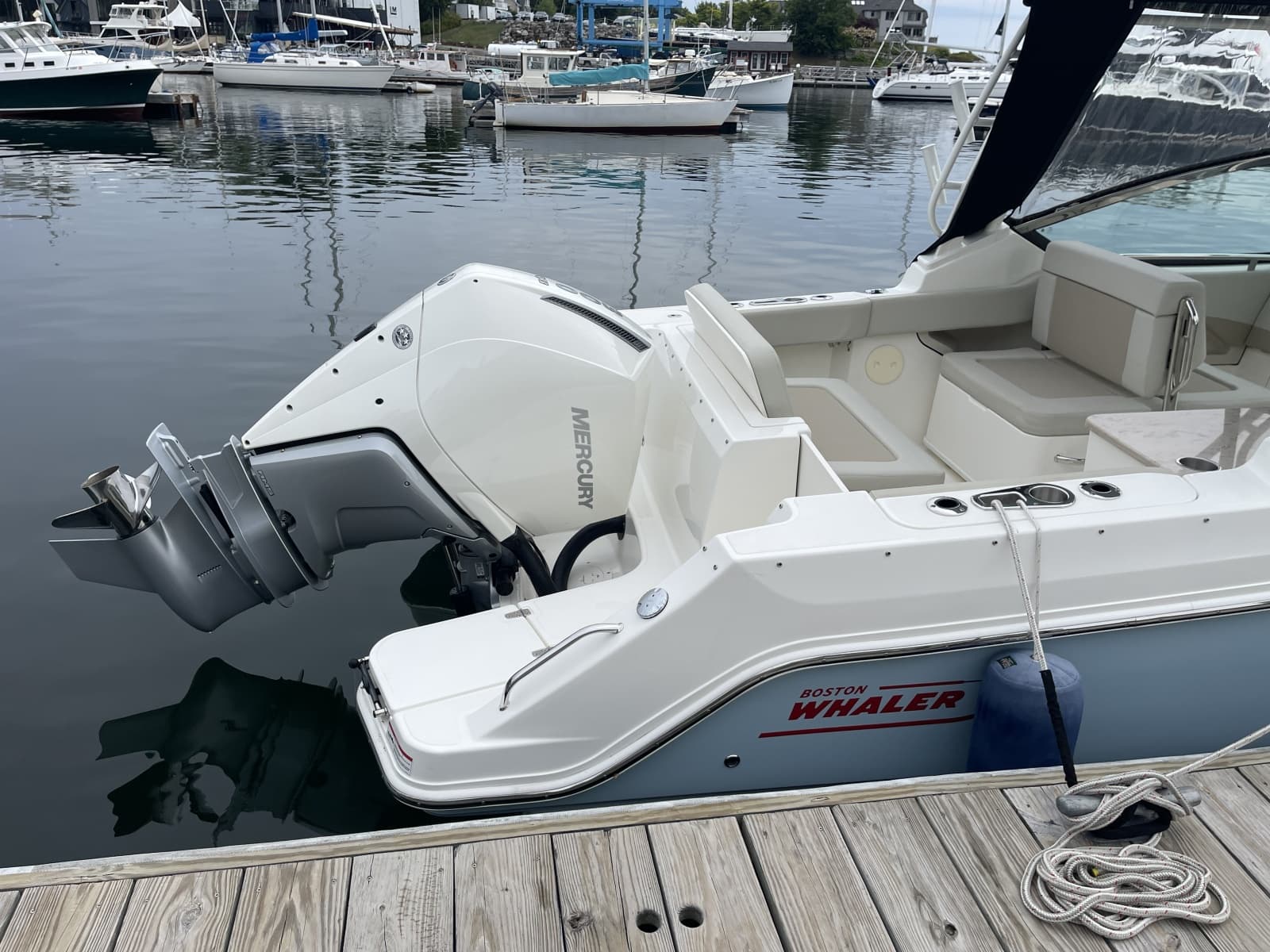 2023 Boston Whaler  - Photo 14