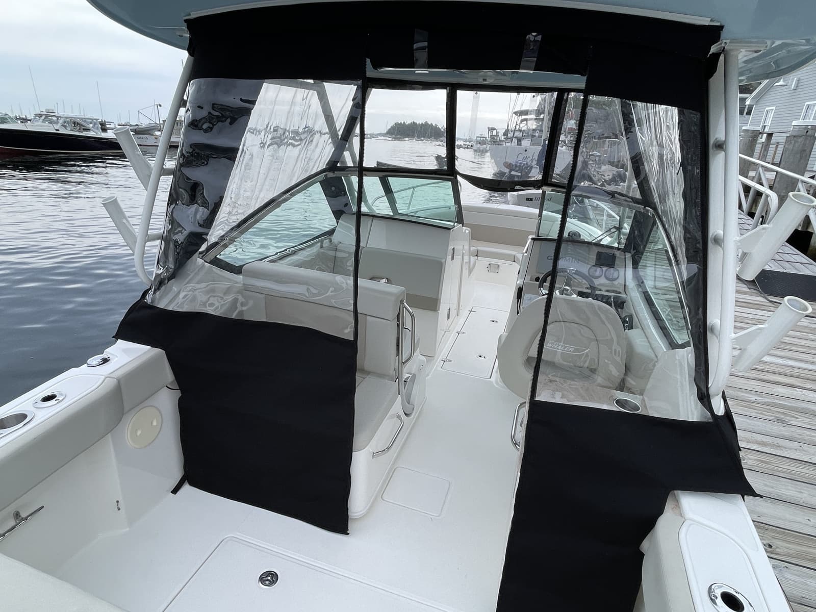 2023 Boston Whaler  - Photo 81