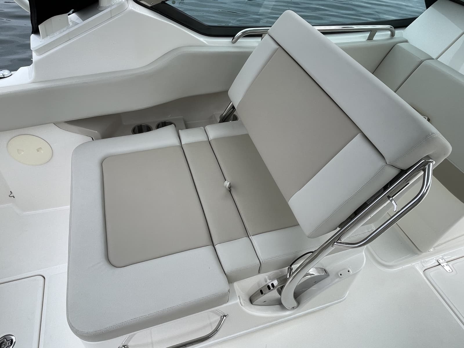 2023 Boston Whaler  - Photo 48