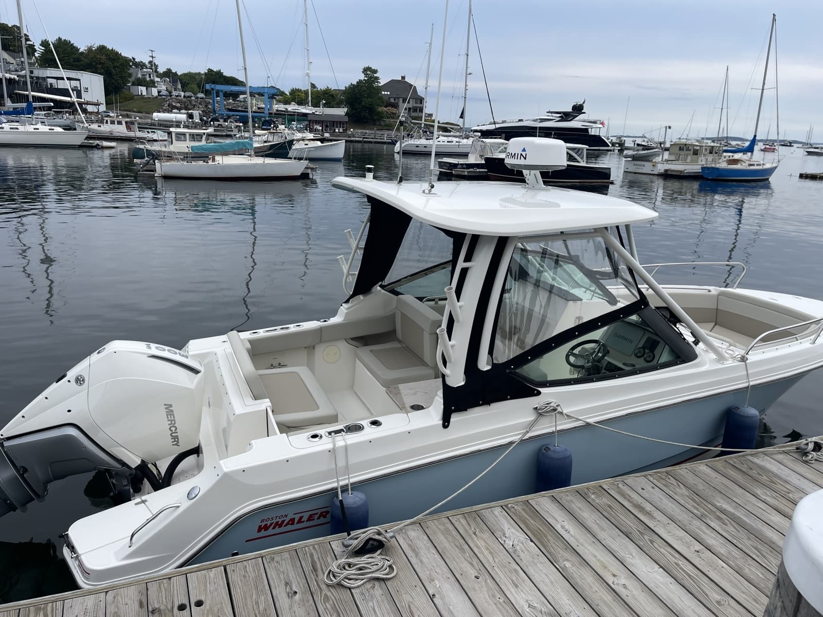 2023 Boston Whaler  - Photo 5