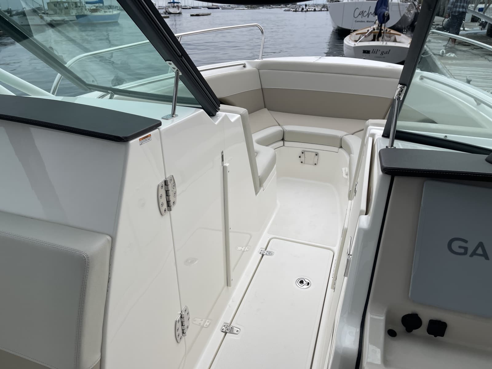 2023 Boston Whaler  - Photo 63