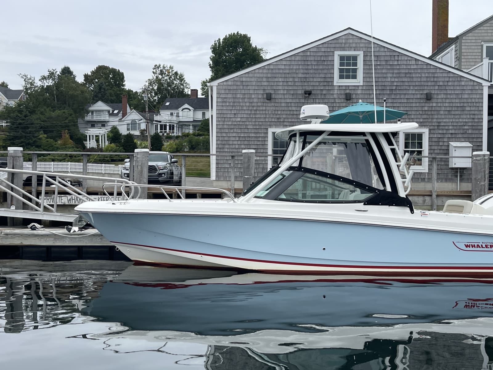 2023 Boston Whaler  - Photo 28