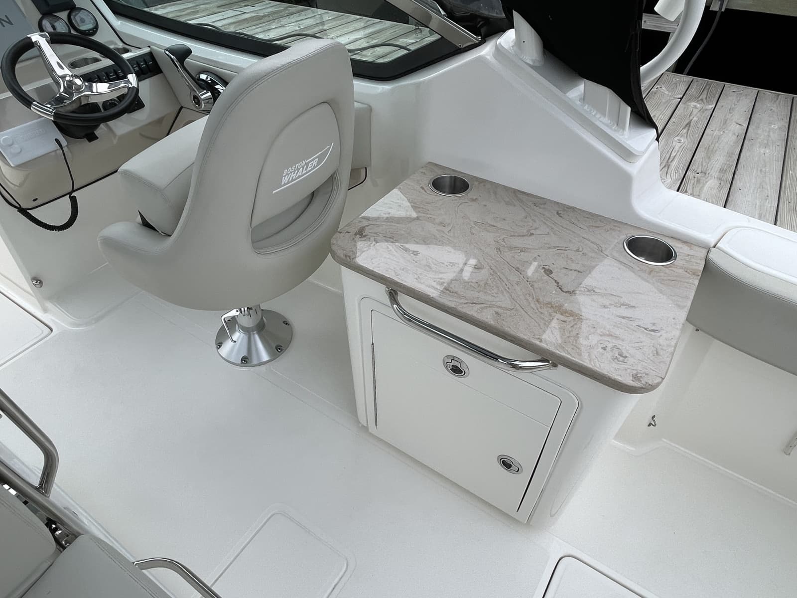 2023 Boston Whaler  - Photo 43