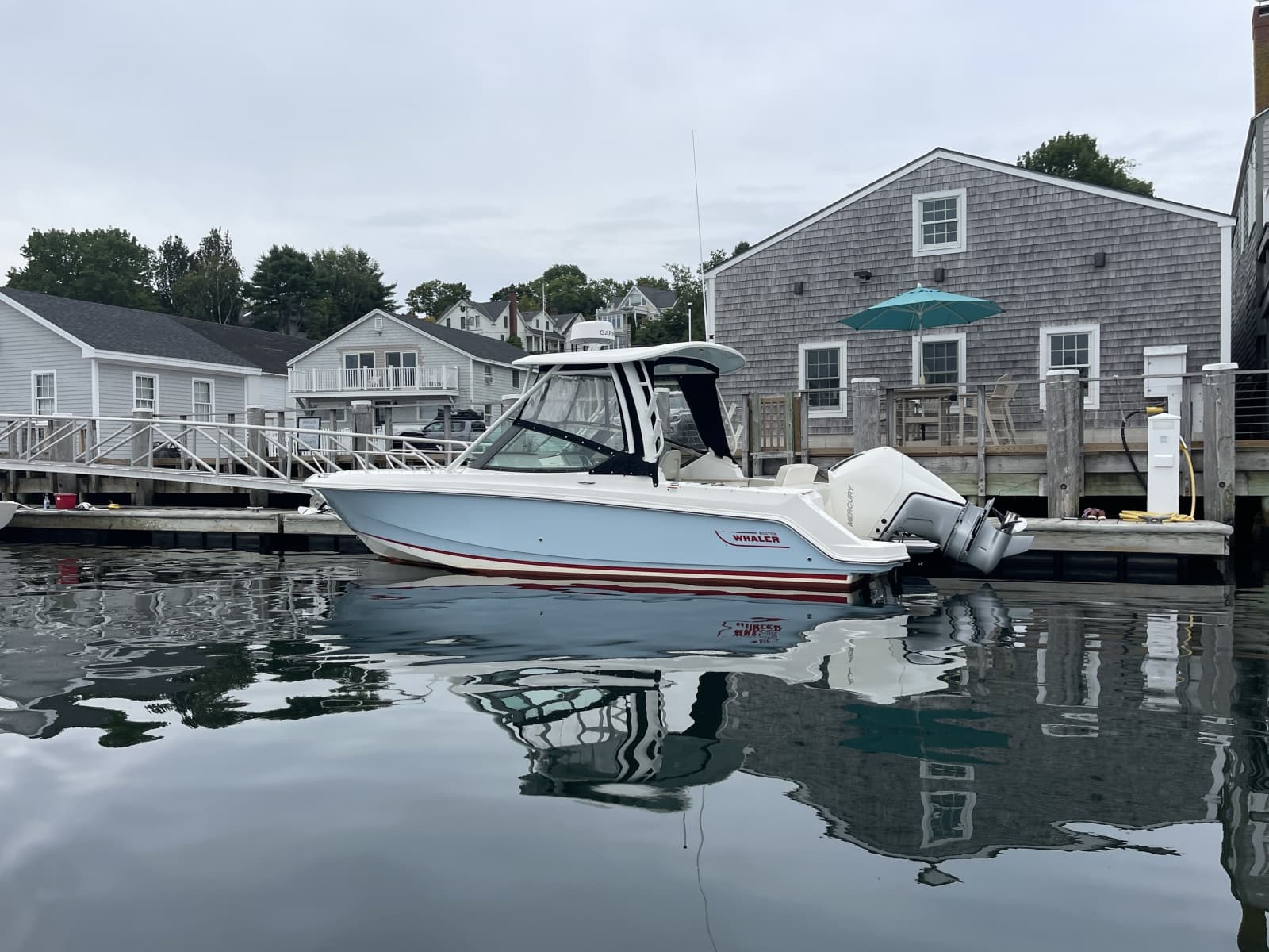 2023 Boston Whaler  - Photo 30