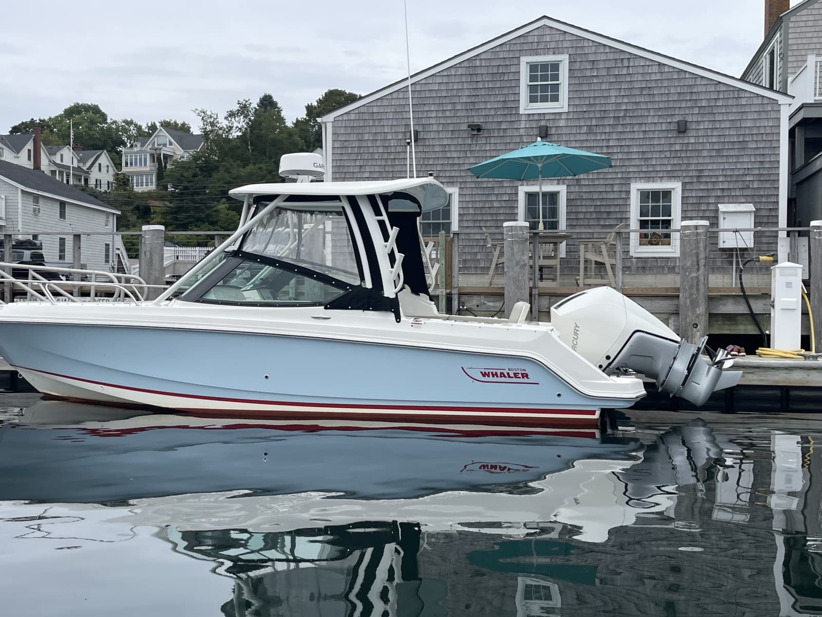 2023 Boston Whaler  - Photo 29