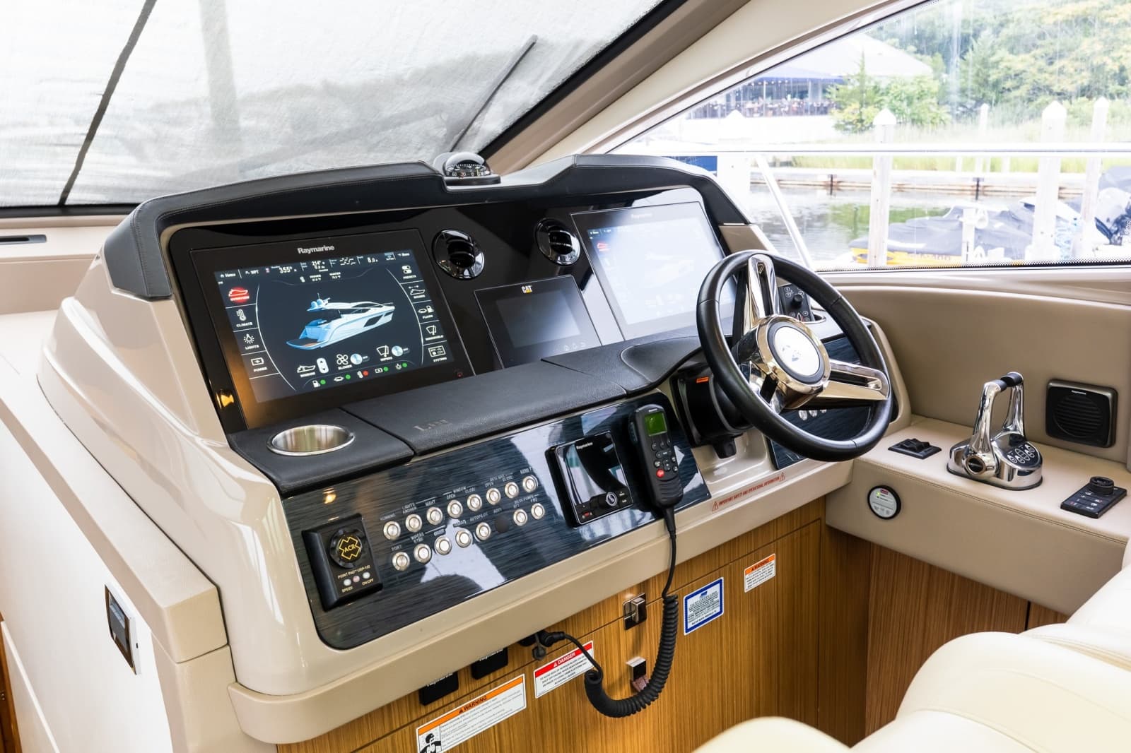 2018 Sea Ray L550 - Photo 44