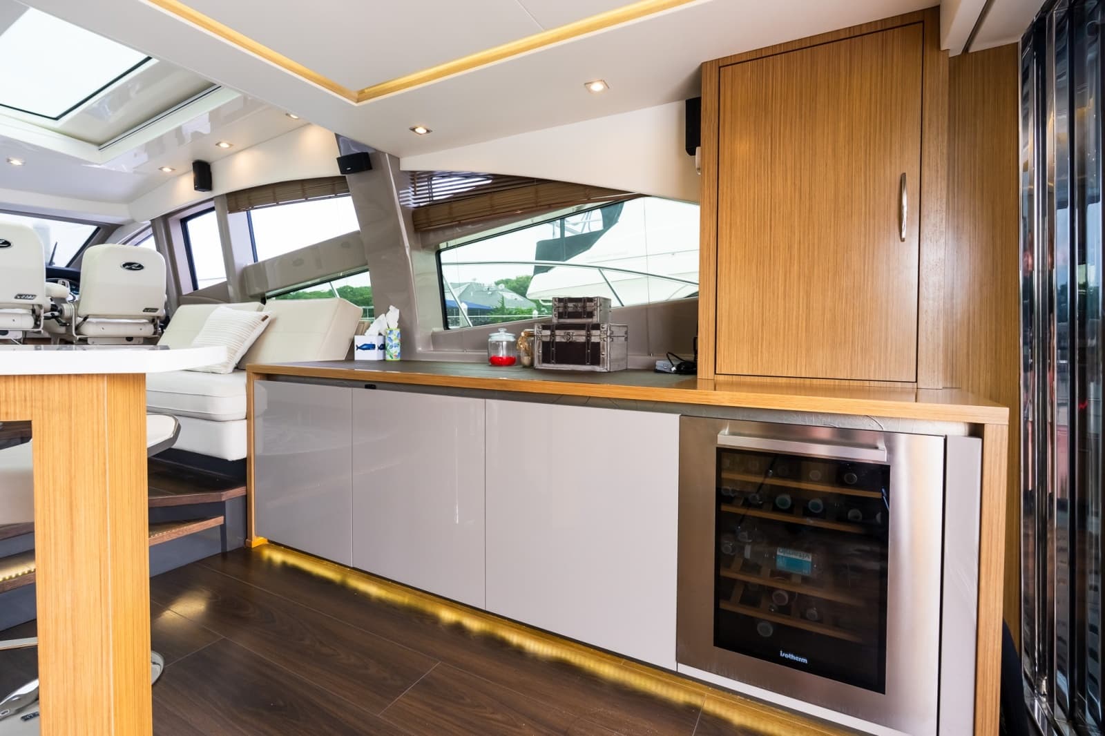 2018 Sea Ray L550 - Photo 35