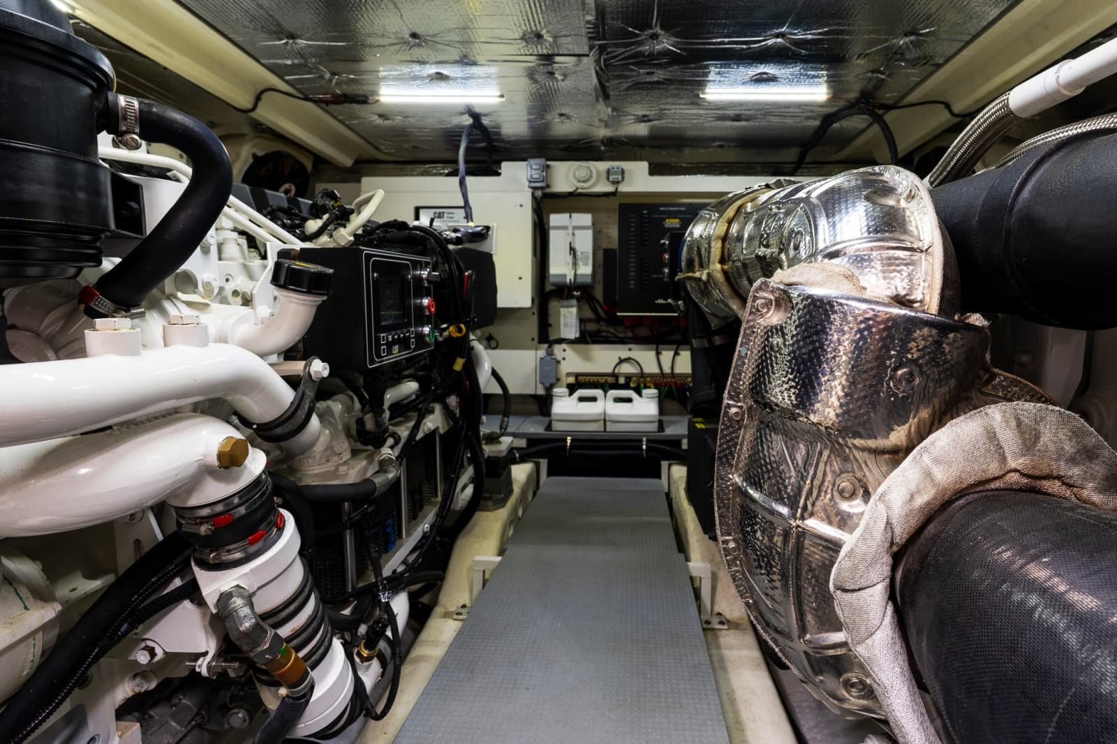 2018 Sea Ray L550 - Photo 49