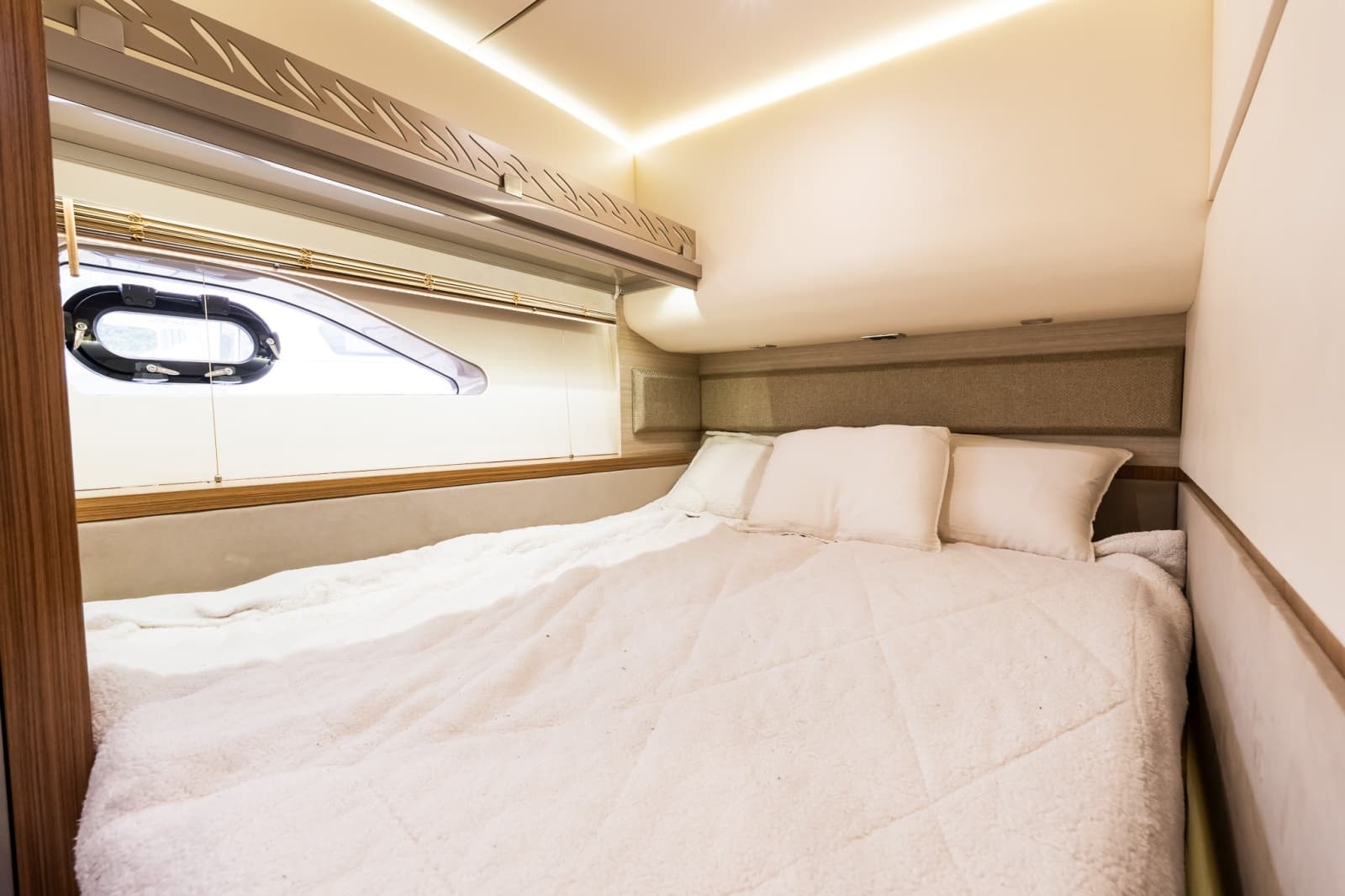 2018 Sea Ray L550 - Photo 29