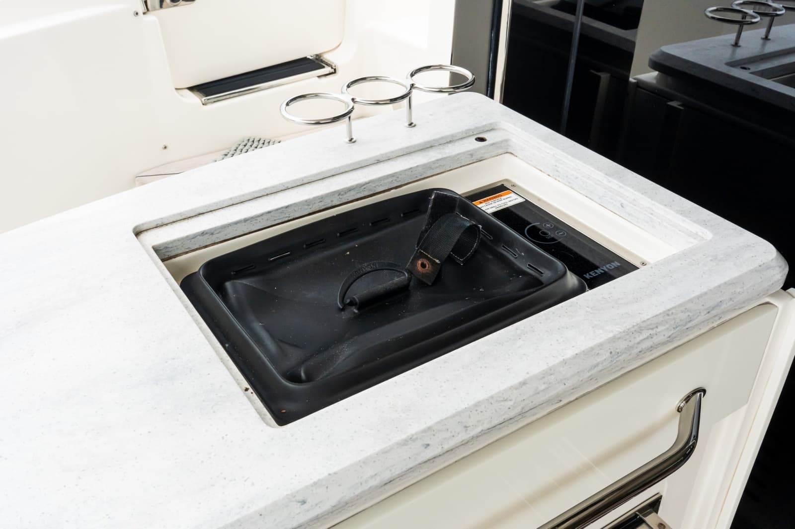 2018 Sea Ray L550 - Photo 48