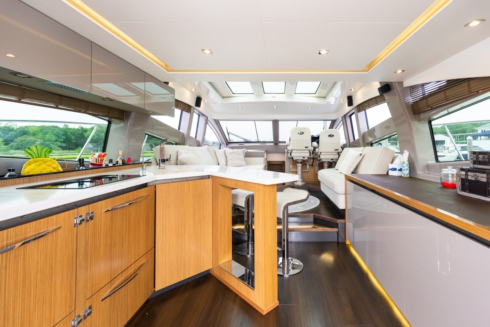 2018 Sea Ray L550 - Photo 33