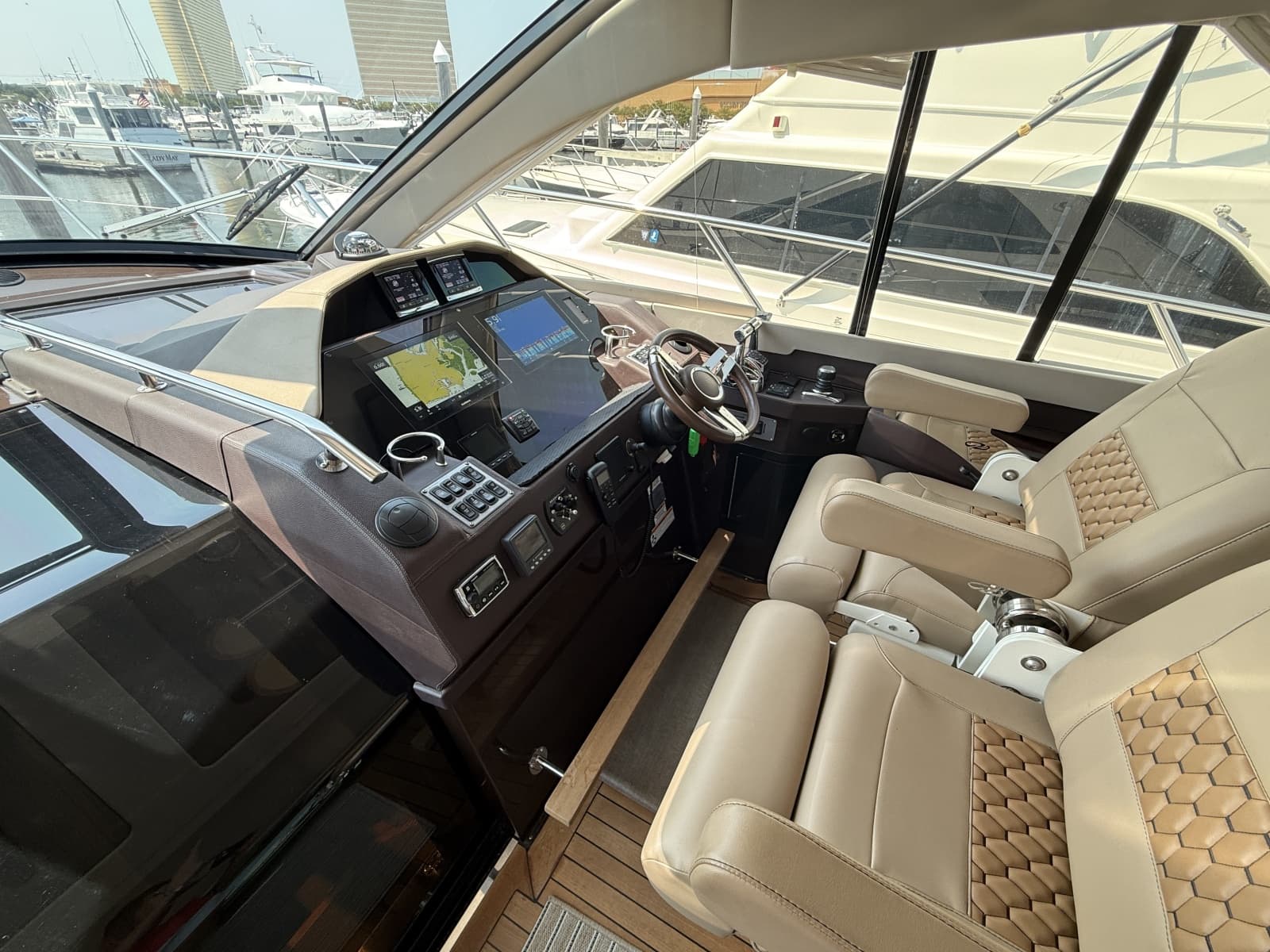 2014 Regal 53 Sport Coupe - Photo 22