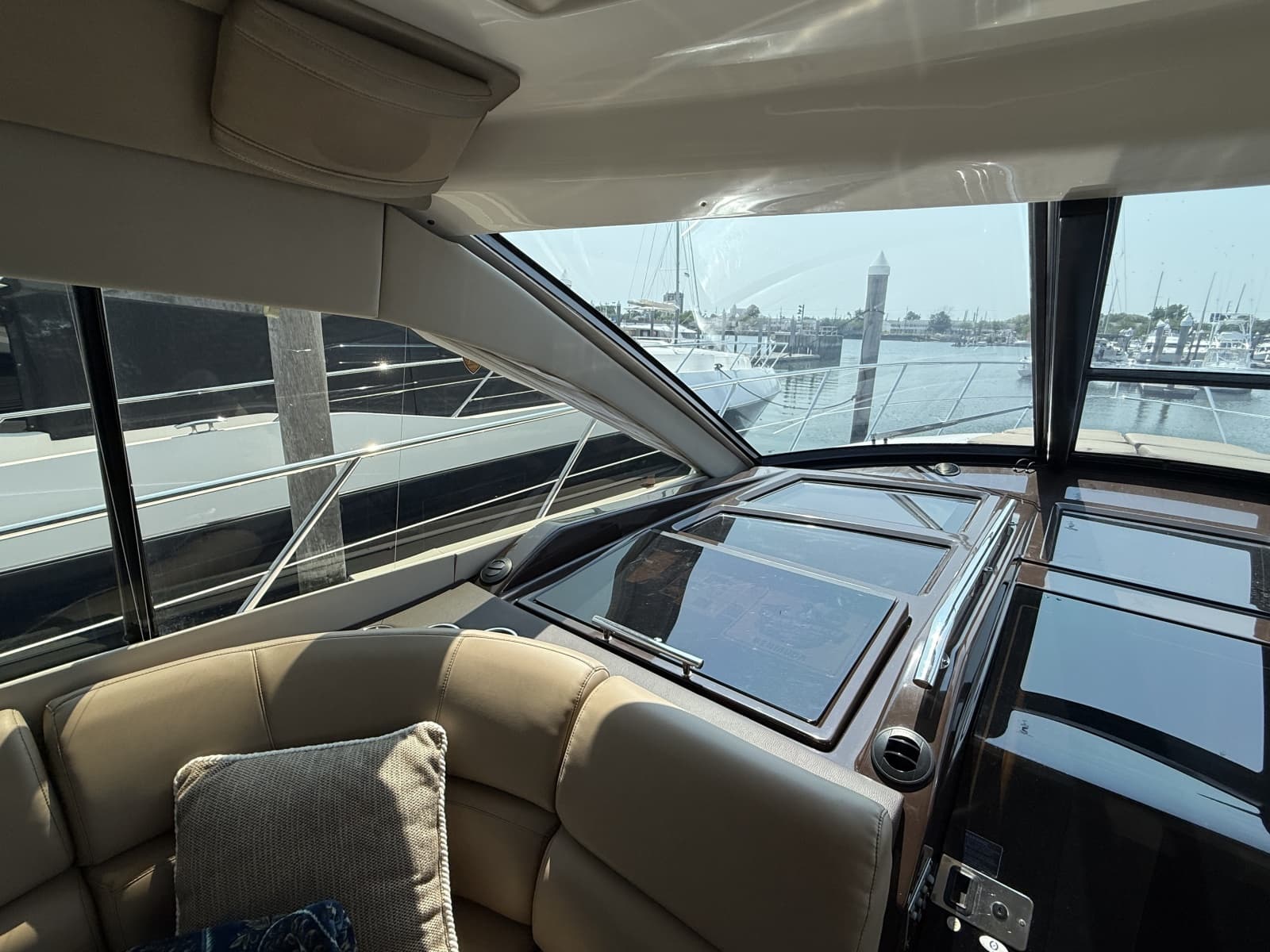 2014 Regal 53 Sport Coupe - Photo 27