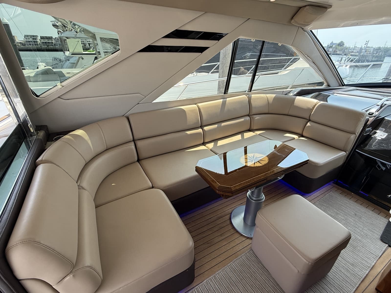 2014 Regal 53 Sport Coupe - Photo 16